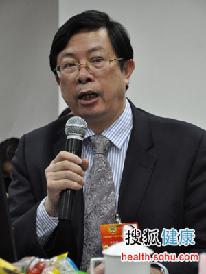 林邵彬：基层推行零差价 已有医院发工资靠借钱