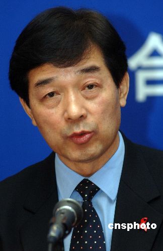 卫生部副部长王陇德：官员扮嫖客暗访不合适