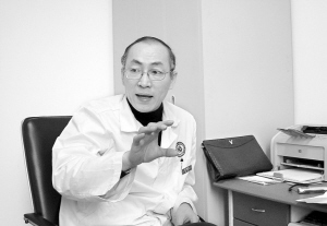 李龙江：巧手弹奏生命乐章