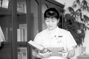 咬定发展不放松 任尔东西南北风——记南昌大学附属口腔医院党委副书记廖岚