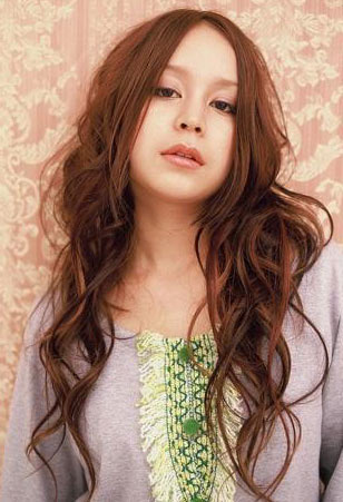 6款时髦卷发 让你女人味瞬时翻倍