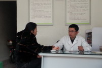 社区有位纯中医
