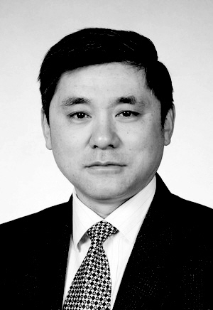全院携手共同推进优质护理服务示范工程