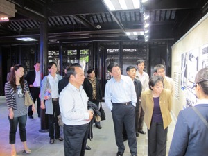 省局药品安全监管处和机关党委支部赴泰兴开展“三走进三伏务”活动