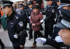 陕西富平医生拐卖婴儿案开审