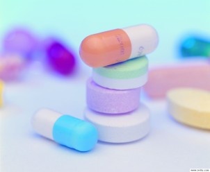 机器人药片：到体内才释放药物
