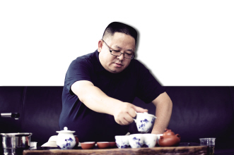 姚厂发：用文化翻新“老古董”