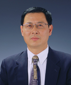 再 访 薛 敏