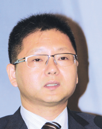 代理制抉择十字路口