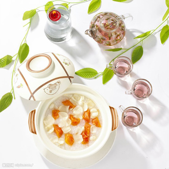健康指南：春季口干舌燥通过食疗补阴虚