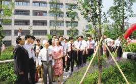 广东最大中医药文化园落成