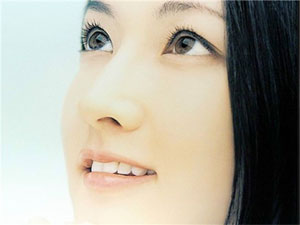 李英爱勿需整容养颜高招