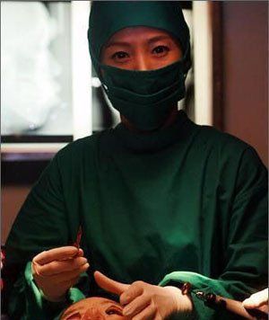 韩国女子整容的术后生活纪实