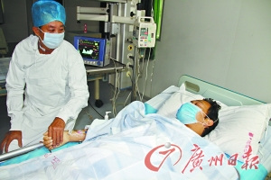 退休乡村教师割肾救患尿毒症儿子