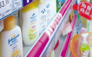 强生婴儿洗发液含致癌物 医生建议用前先做皮试