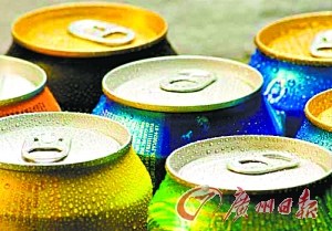 研究称青少年碳酸饮料越喝越暴力 或因营养不良