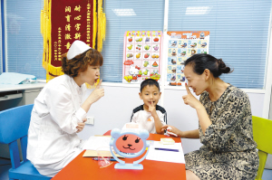 5岁女童总把两岁说成两肺 专家：不是卖萌是构音障碍