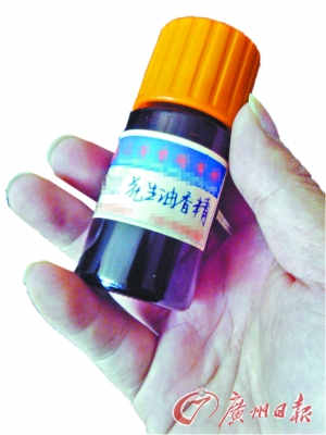 佛山香精兑大豆油冒充花生油比比皆是 香精任挑
