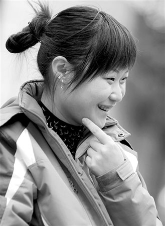 应届女大学生选择做遗体防腐美容师