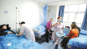雅安灾区医院门诊基本恢复