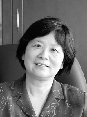 女性养生十五字箴言——喝绿茶 吃大豆 常运动 睡好觉 多欢笑