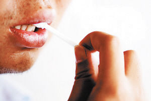 昆明部分药店试点销售唾液HIV试剂