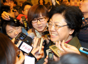 李斌：让中医药在医改中起到更大作用