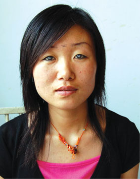 靓女莫名长猫头鹰眼相亲总被拒图