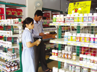 三亚药店“多元化”探营