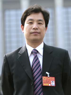谢子龙：利用市场机制 确保新医改方案成功实施