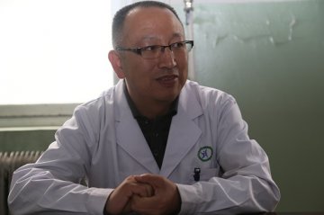 寻找身边的好医生系列报道之二十九：人存在的意义--实现自身价值