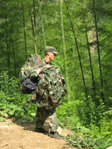 通讯：让306医院抗震救灾医疗队深深感动的一顿午餐