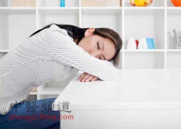 总想睡觉有危险，千万不要忽视嗜睡