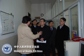 刘谦副部长赴中国医学科学院药物研究所专题调研重大专项组织实施工作
