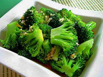 揭秘最伤胃食物排行榜：再好也别多吃