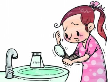用小苏打水洗脸能祛痘美容？医生：没依据