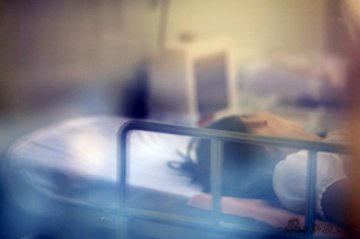 实拍少女人工流产过程