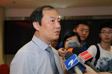 浙大一院：心脏移植“以小配大”
