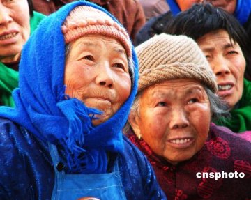世卫报告显示中国人均寿命男性71岁女性74岁