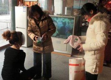 山东省平邑县加强冬春娱乐场所艾滋病监测干预