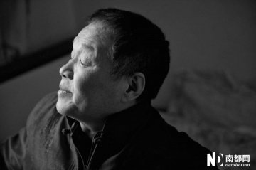 非典余生：方渤这10年 同时患有16种病