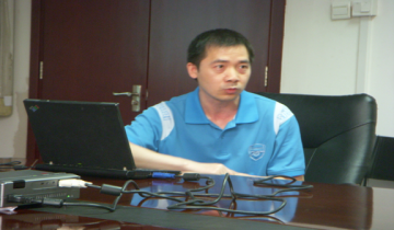 水质安全监测室举办“饮用水氯化消毒副产物健康风险评价报告会”