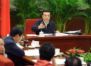 李克强主持召开国务院深化医改领导小组全体会议