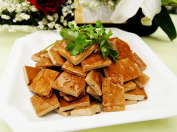 养生警惕：七种隔夜食物含剧毒
