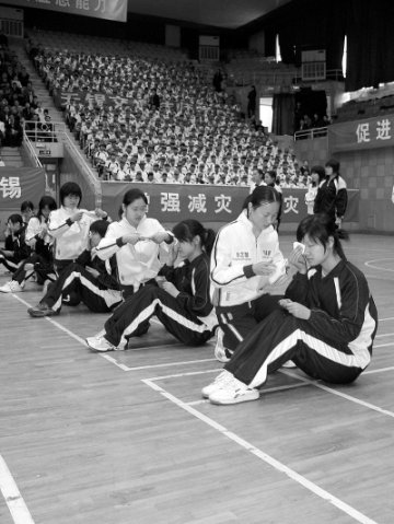 无锡：培训民众成为院前急救人才