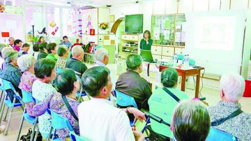 学院无法将确诊者转介治疗