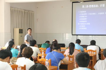 全国第1期基层优抚医疗机构工作人员培训学员来院学习