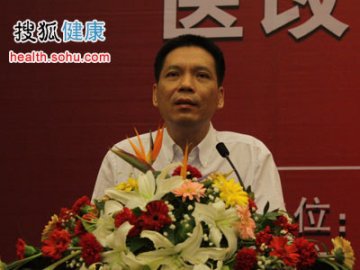 高州模式的“三三四” 病人满意 医院可持续发展