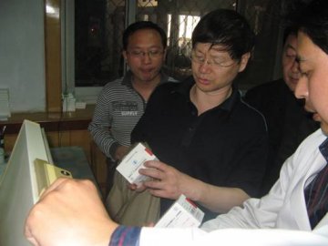 杨维中副主任等深入麻疹疫情高发省份开展调研工作