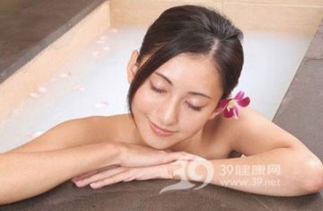 冷热浴 须因人因时制宜